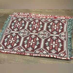 Set of 4 Christmas Woven Placemats